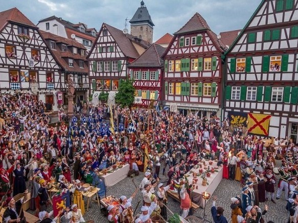 csm_Bretten_Peter-und-Paul-Fest_Foto_Bernhard_Brenner_Tourismus_Marketing_GmbH_Baden-Württemberg_TMBW_7709970d39